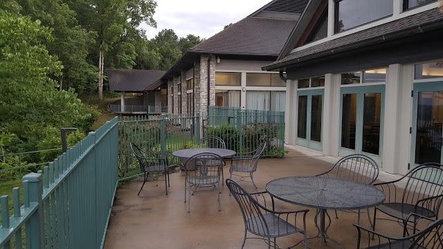 Dale Hollow Lake State Resort